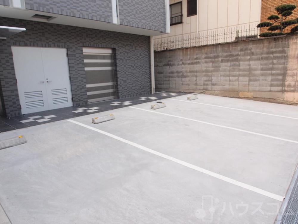 2/8 駐車場