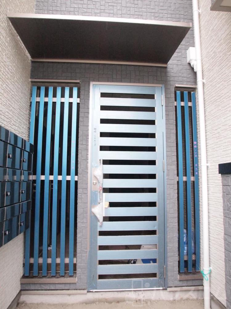 20/26 エントランス