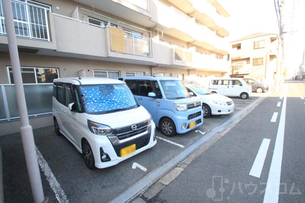 29/30 駐車場
