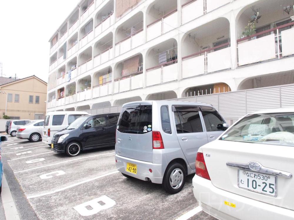 20/26 駐車場