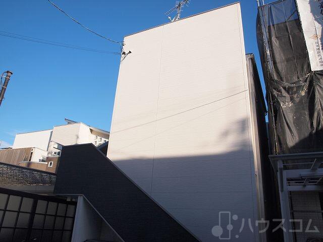 2/30 外観