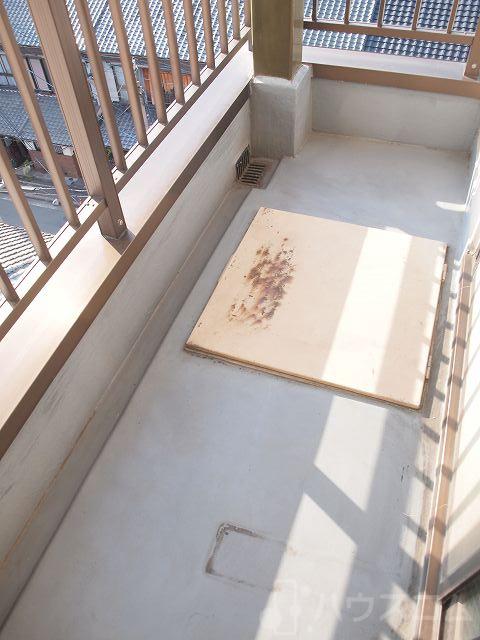 17/30 バルコニー