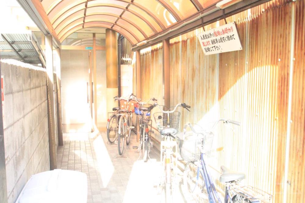 2/6 エントランス