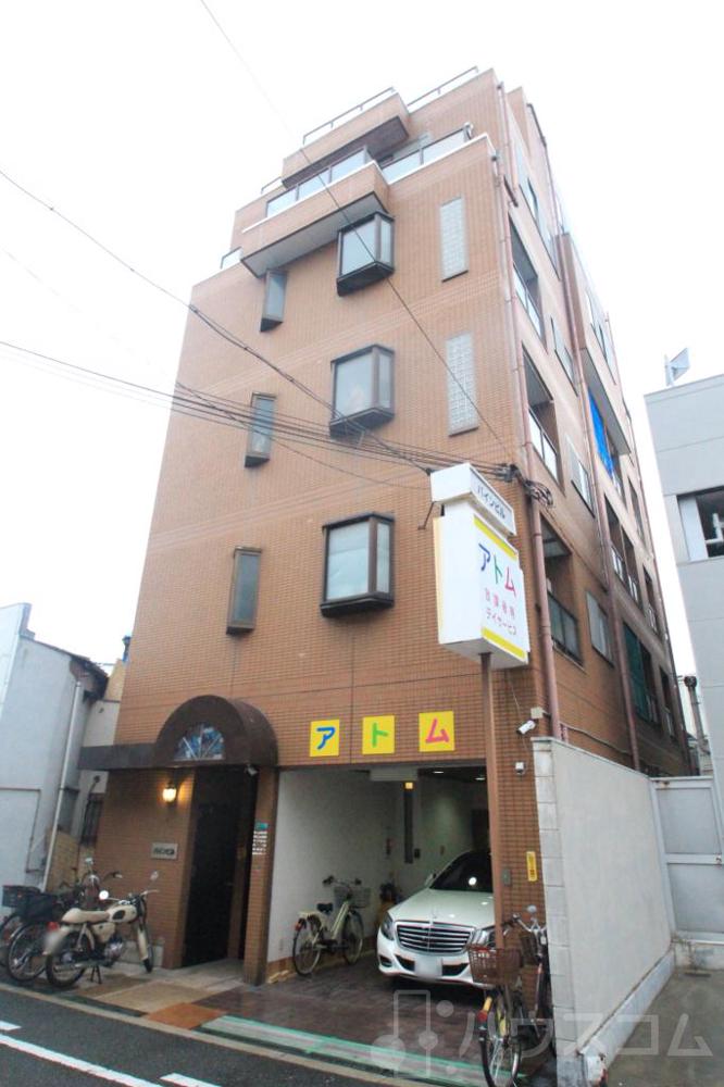 2/8 外観