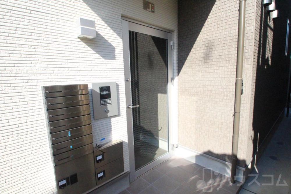 29/30 エントランス