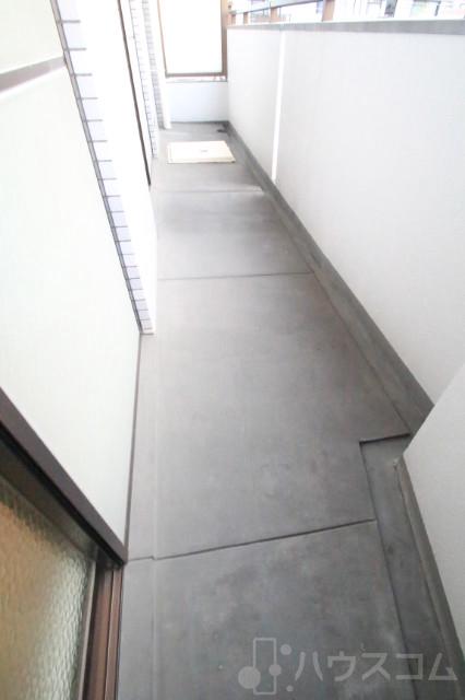 17/30 バルコニー