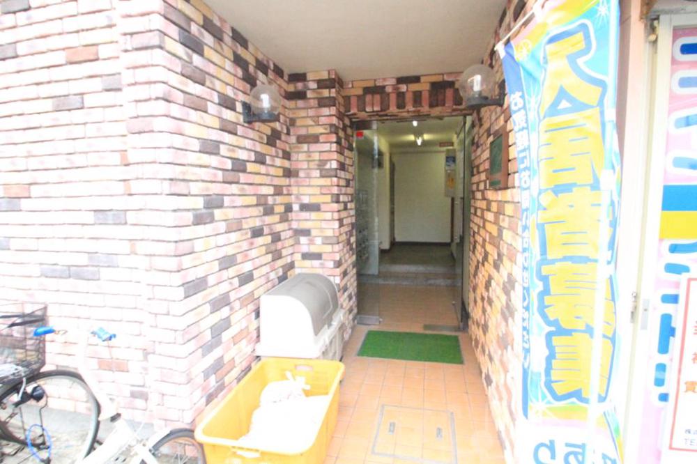 3/7 エントランス