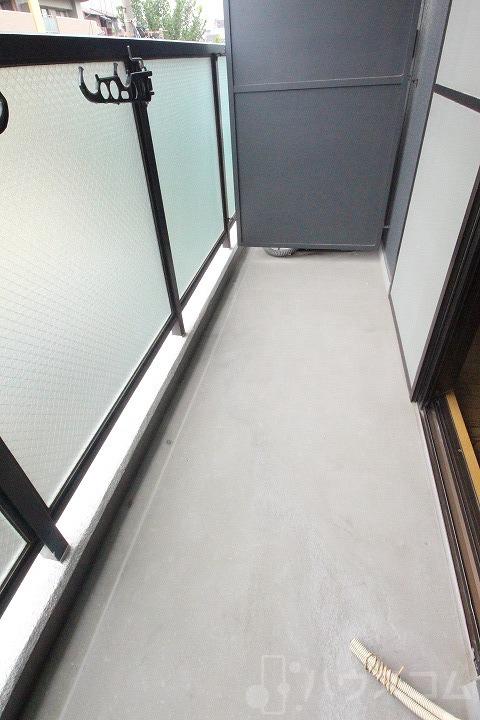 17/30 バルコニー