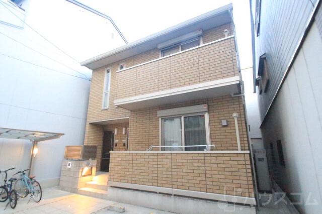 2/11 外観