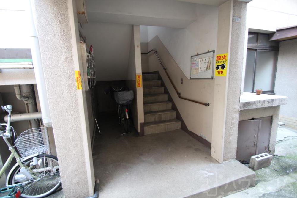 3/7 エントランス