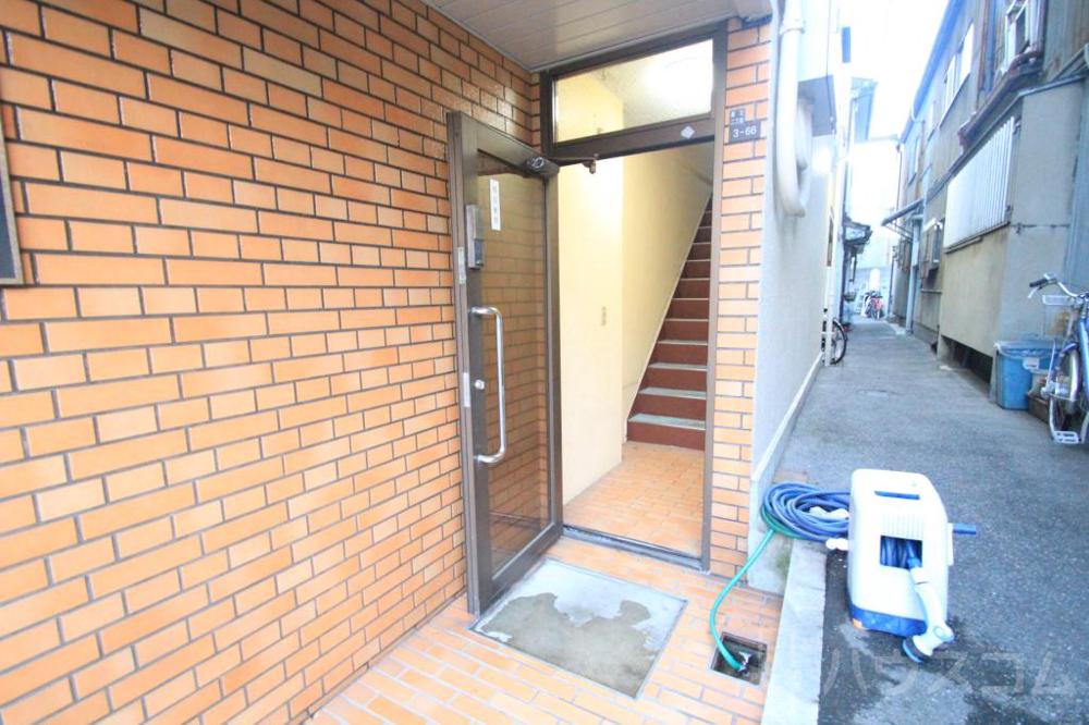 2/7 エントランス