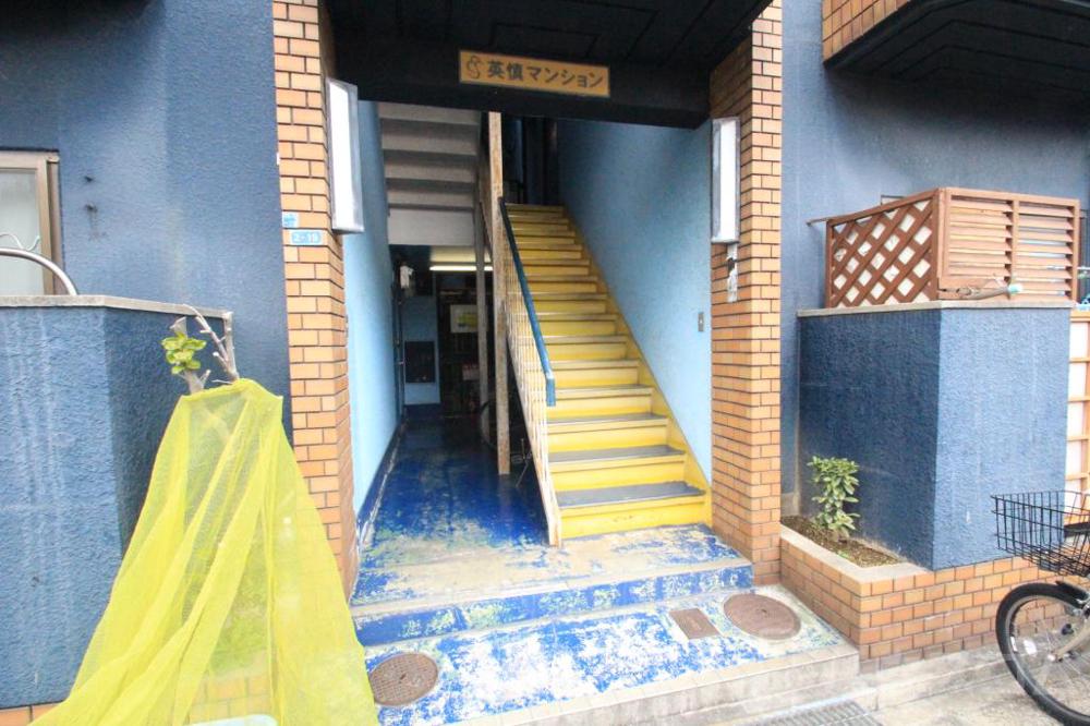 3/8 エントランス