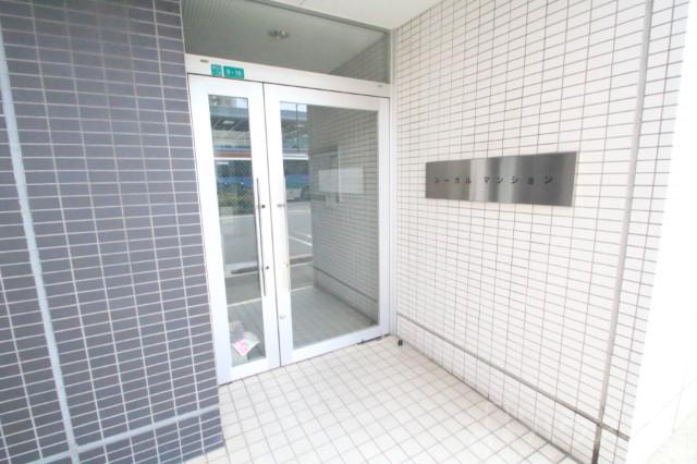 2/4 エントランス