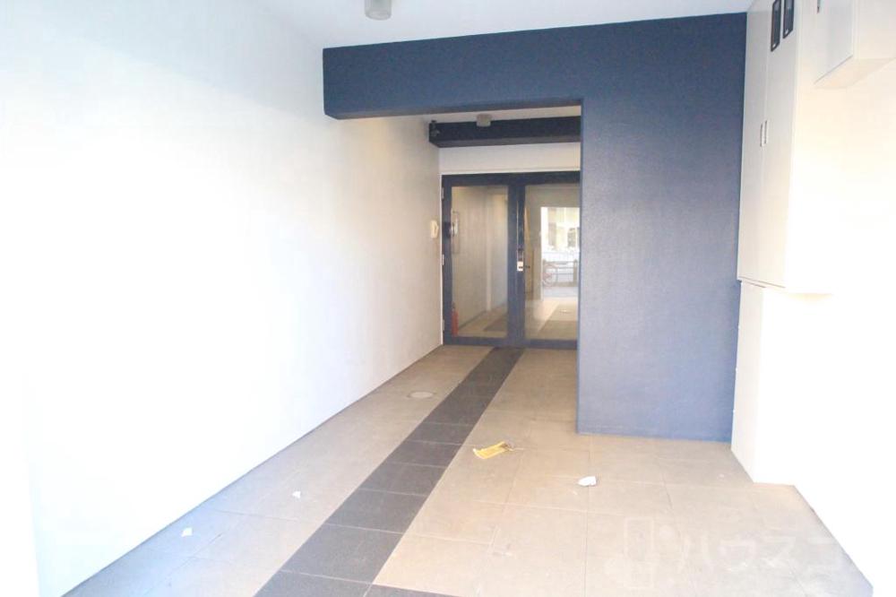 29/30 エントランス