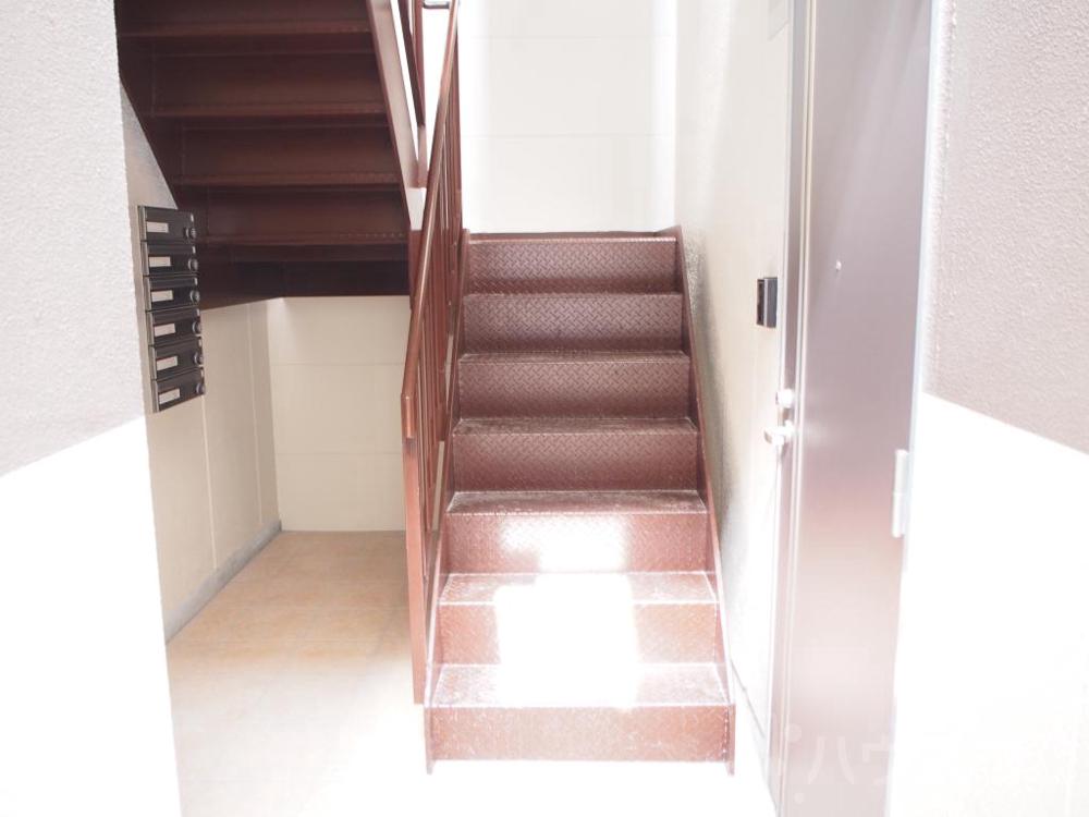 3/8 エントランス