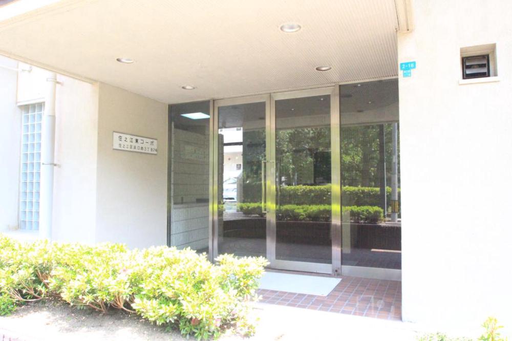 26/30 エントランス