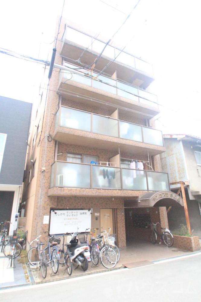 2/30 外観