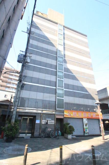 2/30 外観