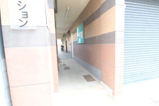 22/29 エントランス