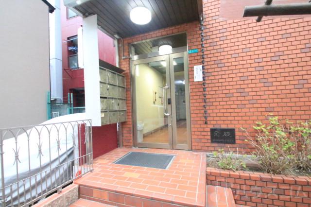 2/8 エントランス