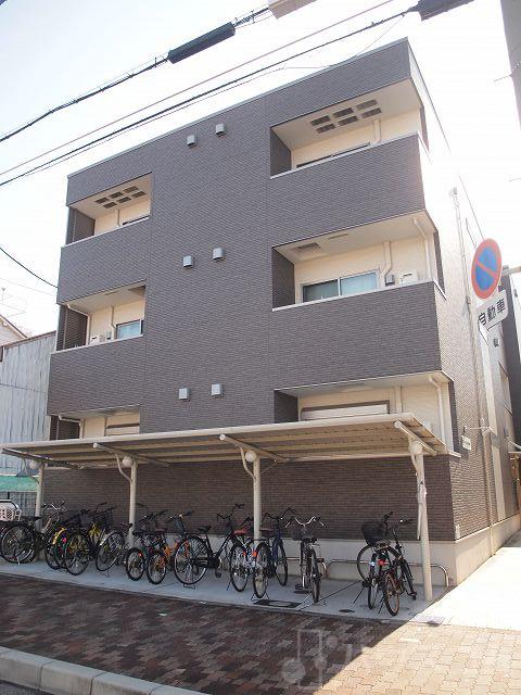 2/30 外観