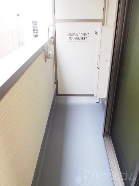 20/30 バルコニー