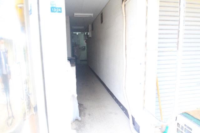 25/30 エントランス