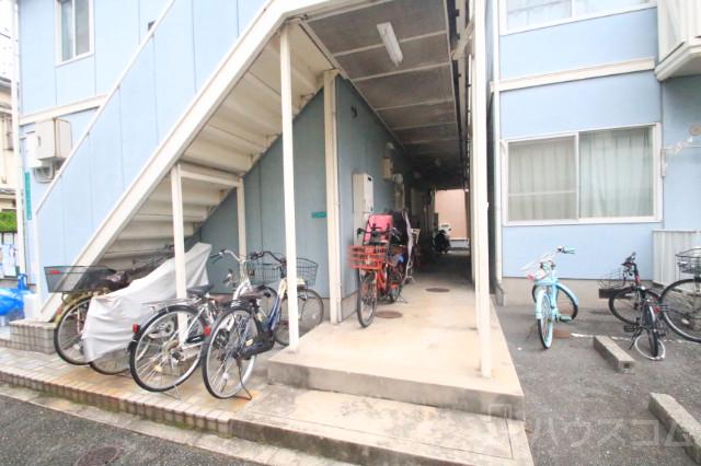 3/8 エントランス