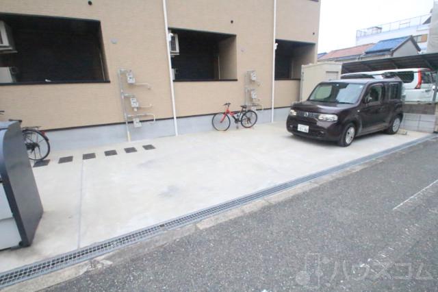 3/5 駐車場