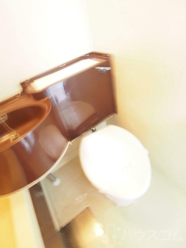 13/30 トイレ