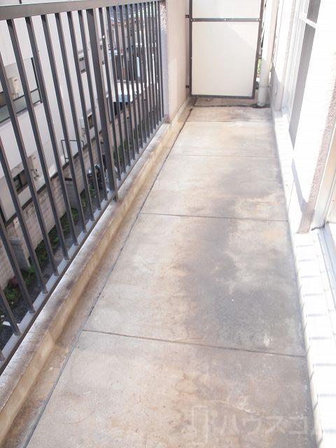 17/30 バルコニー