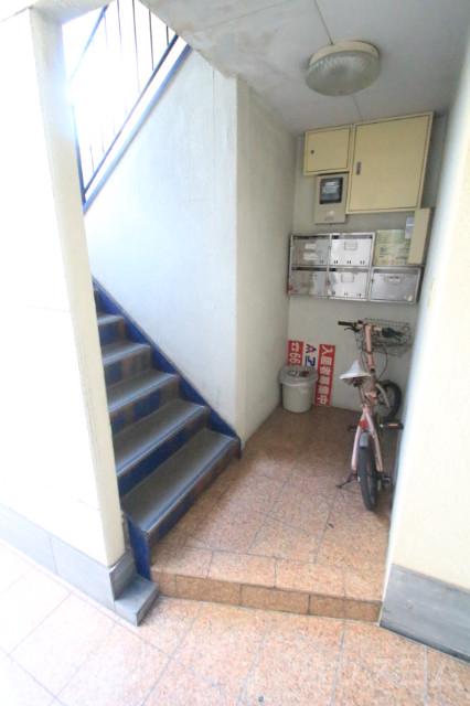 3/8 エントランス