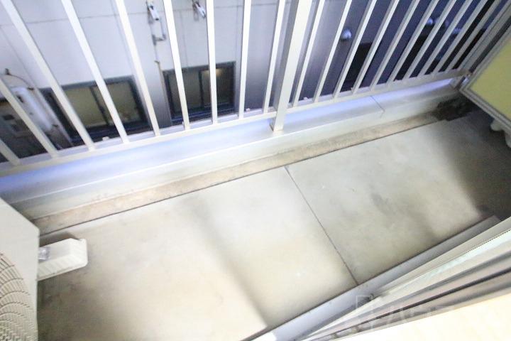 17/30 バルコニー