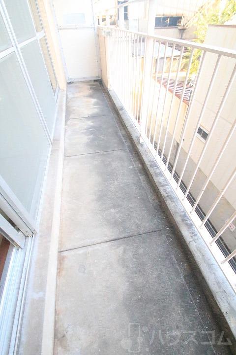 17/30 バルコニー