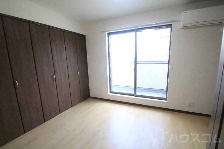 28/30 エントランス