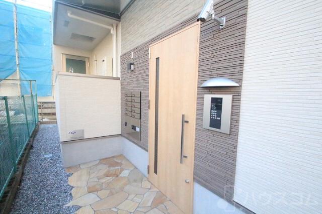 2/5 エントランス