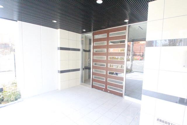 3/7 エントランス