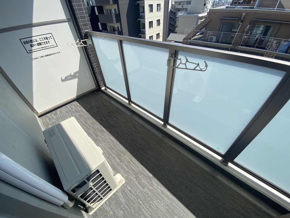 23/30 バルコニー