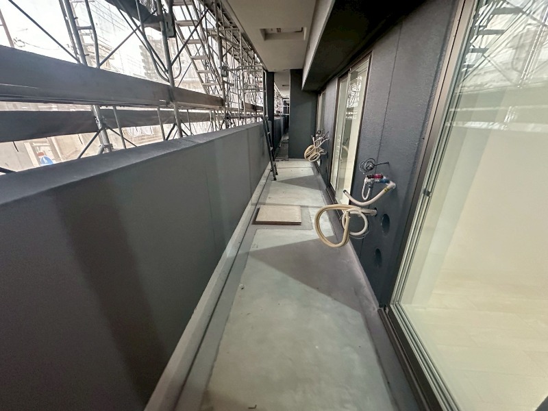 19/30 バルコニー