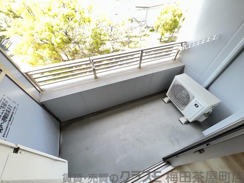 22/30 バルコニー