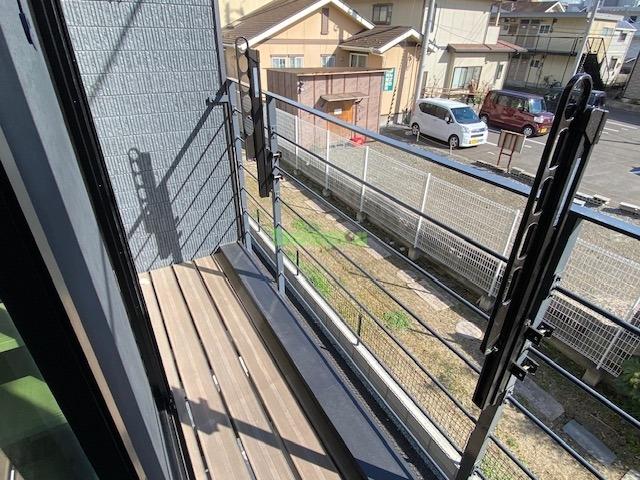 14/23 バルコニー