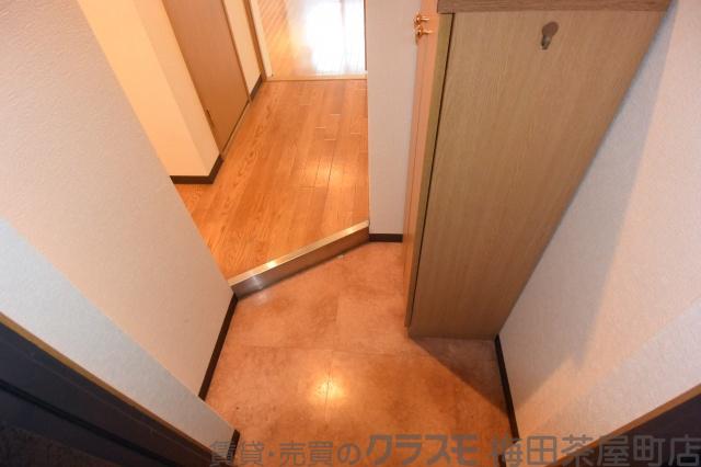 17/30 玄関
