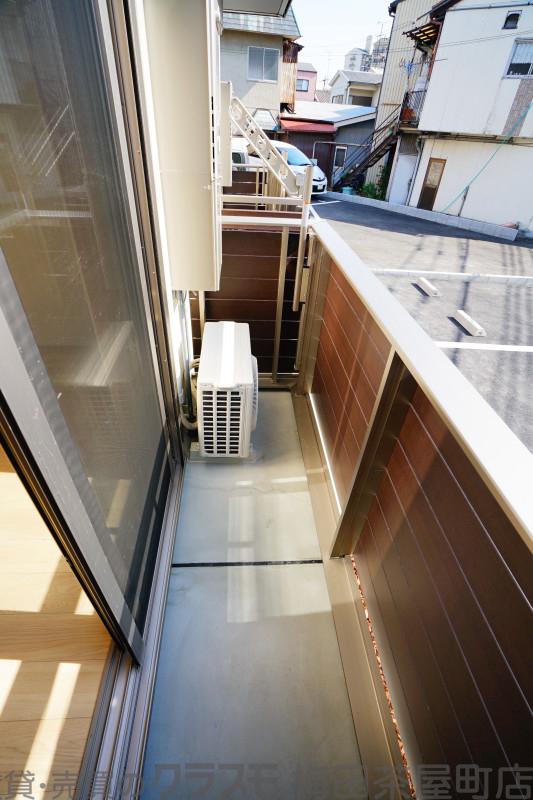 19/30 バルコニー