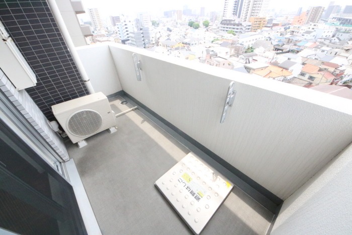 17/30 バルコニー