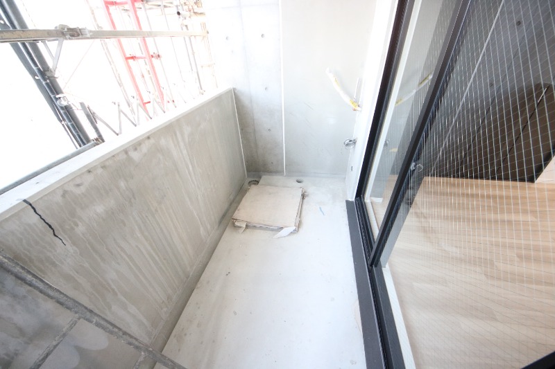 18/30 バルコニー