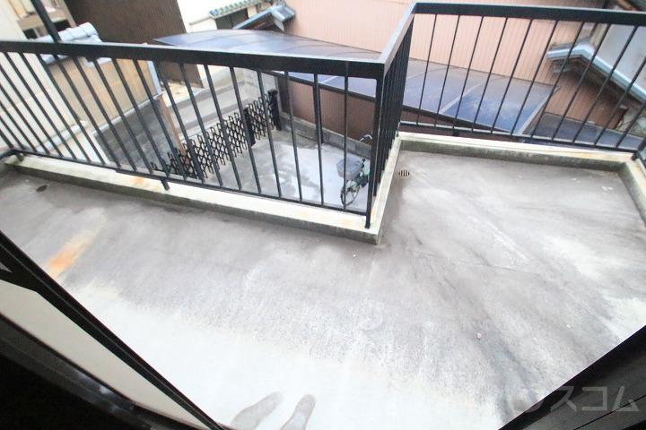 17/30 バルコニー