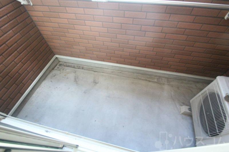 17/30 バルコニー