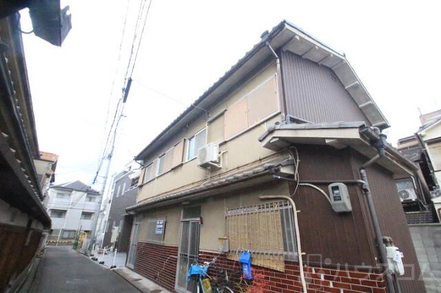 2/30 外観