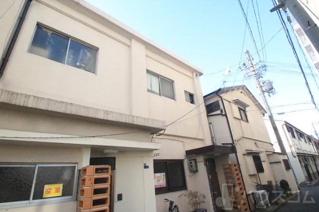2/30 外観