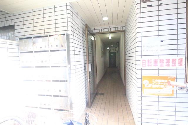 3/8 エントランス